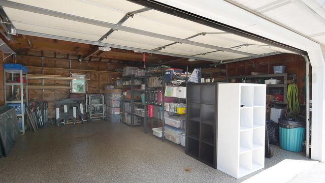 10717 Nord Avenue S, Bloomington, MN 55437