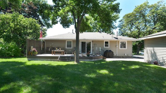 10717 Nord Avenue S, Bloomington, MN 55437