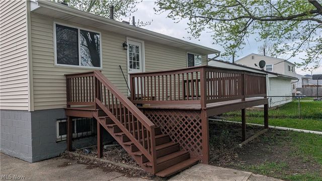 2201 Randall Street, Lorain, OH 44052