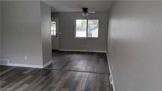 2201 Randall Street, Lorain, OH 44052