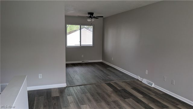 2201 Randall Street, Lorain, OH 44052