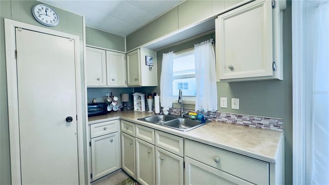 553 FLEETWOOD STREET, North Port, FL 34287