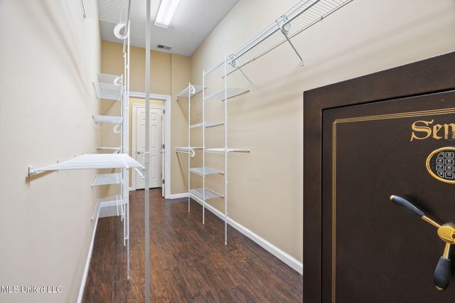 1209 Flint Lock Cove, Hernando, MS 38632