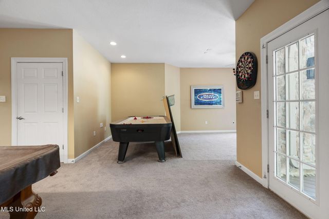 1209 Flint Lock Cove, Hernando, MS 38632