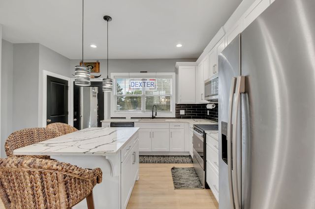 208 Freedom Dr, Portland, TN 37148
