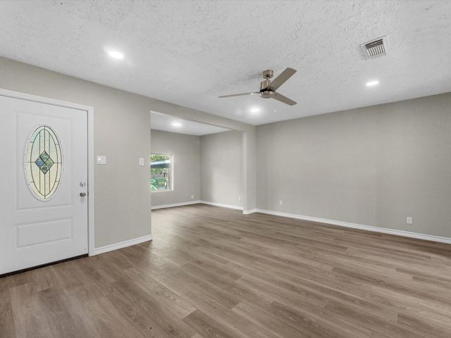 4513 Normandy Way, Houston, TX 77021