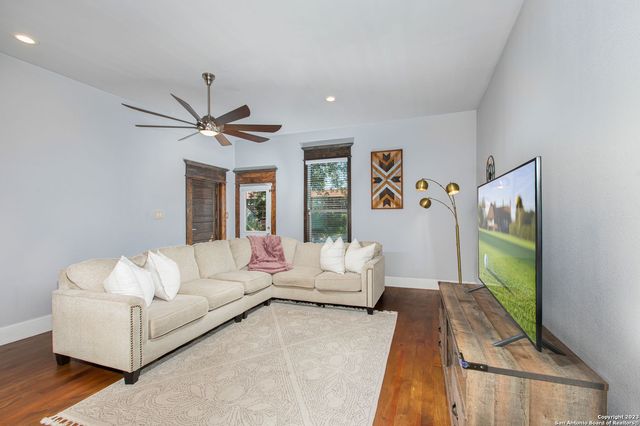 122 VITRA PL, San Antonio, TX 78210