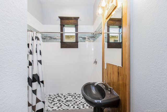 122 VITRA PL, San Antonio, TX 78210