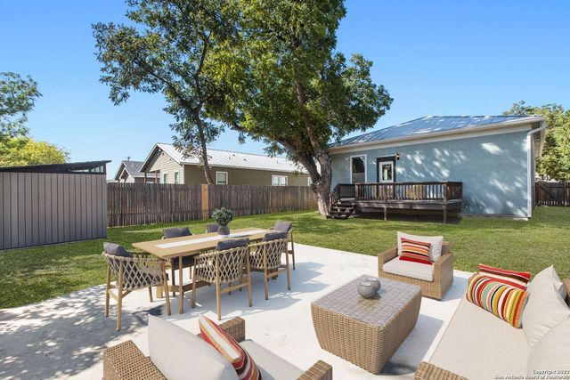 122 VITRA PL, San Antonio, TX 78210