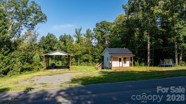 1776 Brown Chapel Road, Catawba, NC 28609