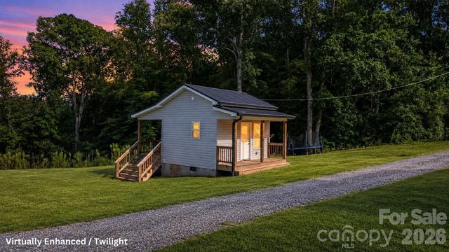 1776 Brown Chapel Road, Catawba, NC 28609