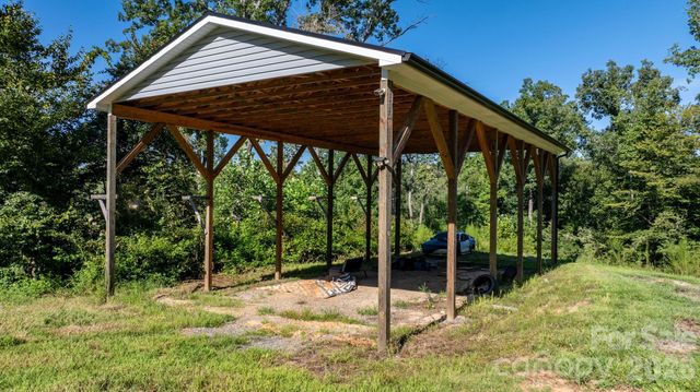 1776 Brown Chapel Road, Catawba, NC 28609