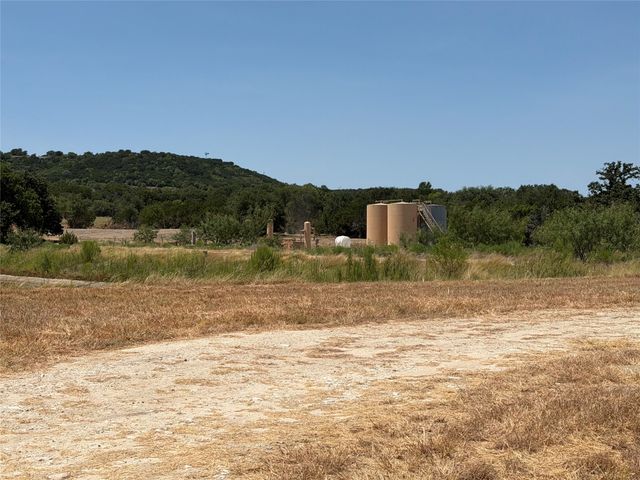 280 Wild Horse Road, Granbury, TX 76048