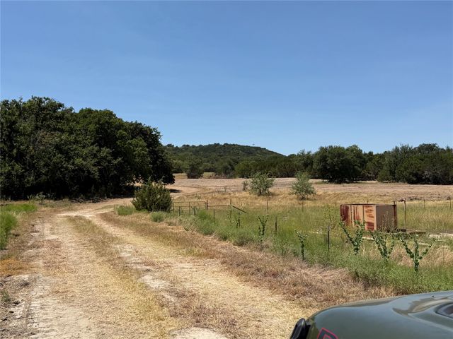 280 Wild Horse Road, Granbury, TX 76048