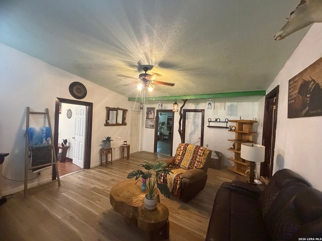 2366 Royal Oaks, Poteet, TX 78065