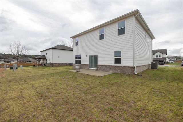 5050 Sweetcorn Avenue, Springdale, AR 72762