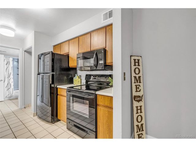 2575 S Syracuse Way A106, Denver, CO 80231