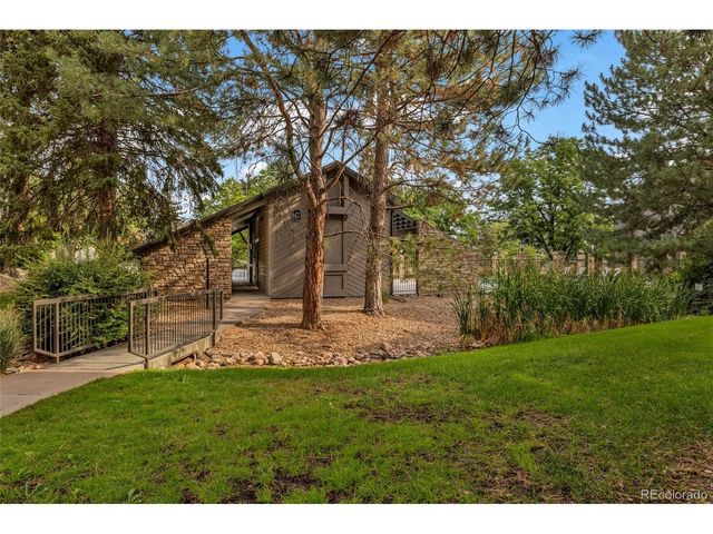 2575 S Syracuse Way A106, Denver, CO 80231