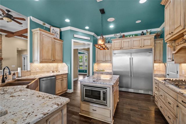 15468 Vaughn Road, Decatur, AR 72722