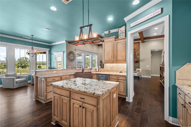 15468 Vaughn Road, Decatur, AR 72722