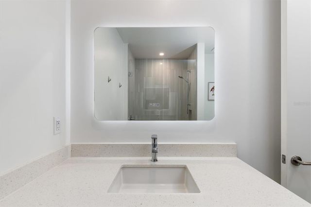 332 COCOANUT AVENUE 411, Sarasota, FL 34236