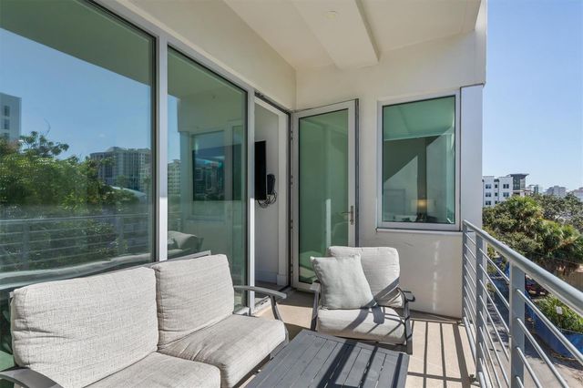 332 COCOANUT AVENUE 411, Sarasota, FL 34236