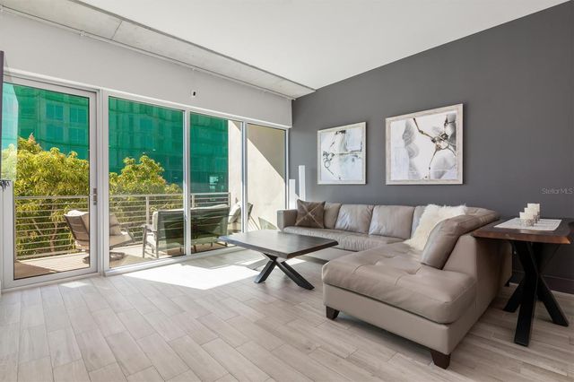 332 COCOANUT AVENUE 411, Sarasota, FL 34236