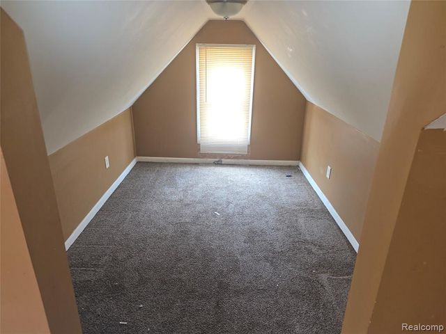 19700 Russell Street, Highland Park, MI 48203