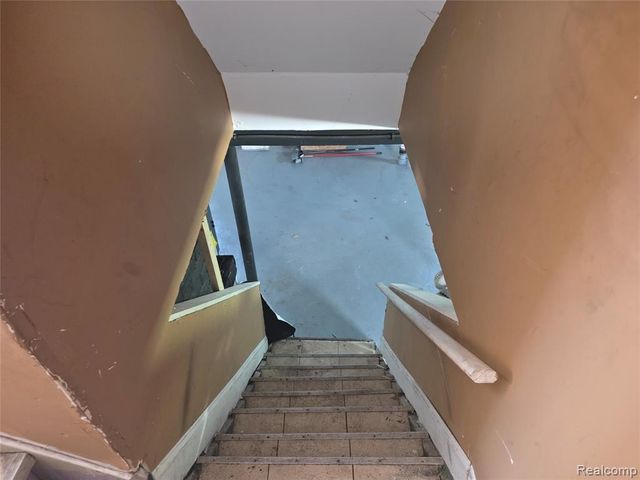 19700 Russell Street, Highland Park, MI 48203