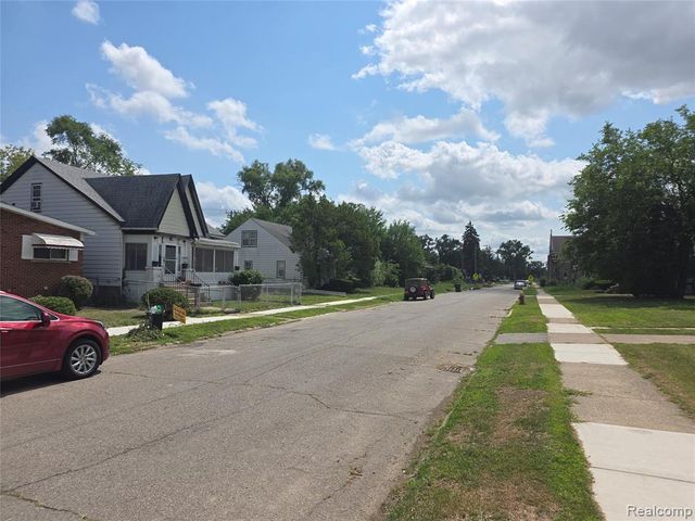 19700 Russell Street, Highland Park, MI 48203