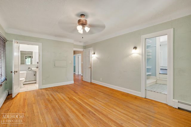 627 Washington Road, Grosse Pointe, MI 48230