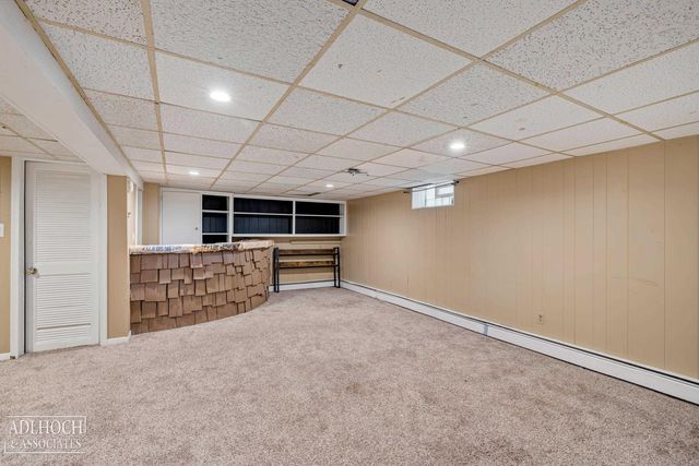 627 Washington Road, Grosse Pointe, MI 48230