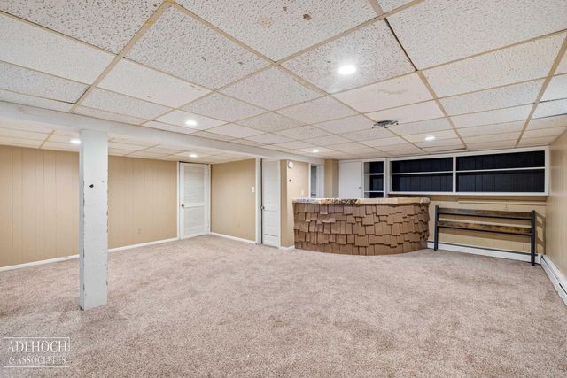 627 Washington Road, Grosse Pointe, MI 48230