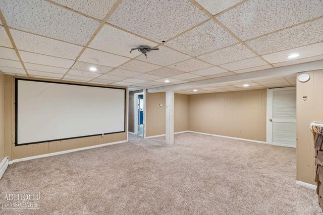 627 Washington Road, Grosse Pointe, MI 48230