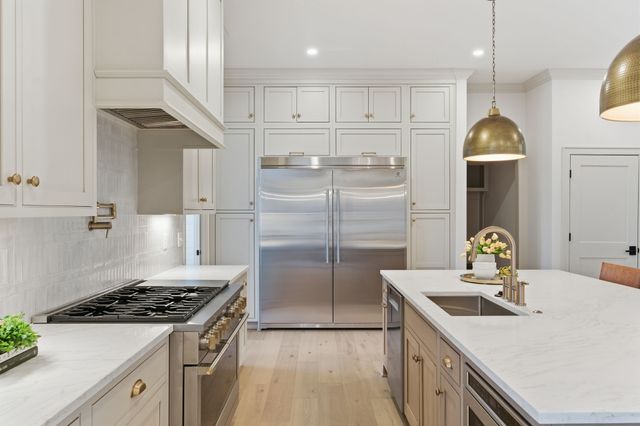 531 Midway Cir, Brentwood, TN 37027