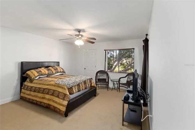 118 LAKEVIEW WAY 118, Oldsmar, FL 34677