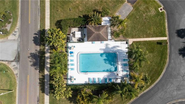 118 LAKEVIEW WAY 118, Oldsmar, FL 34677