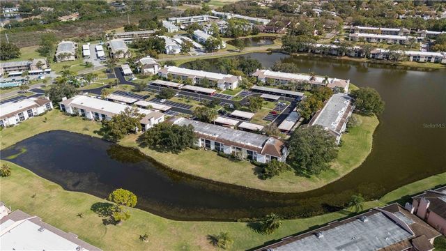 118 LAKEVIEW WAY 118, Oldsmar, FL 34677