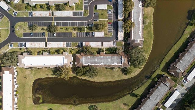 118 LAKEVIEW WAY 118, Oldsmar, FL 34677