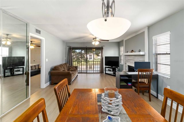 118 LAKEVIEW WAY 118, Oldsmar, FL 34677