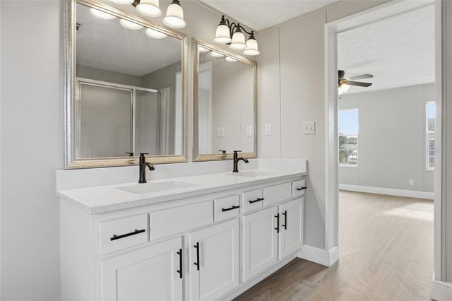 3204 SILVER LAKE COURT, Kissimmee, FL 34744