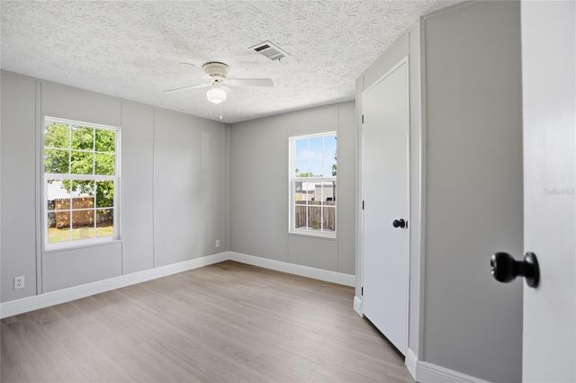 3204 SILVER LAKE COURT, Kissimmee, FL 34744