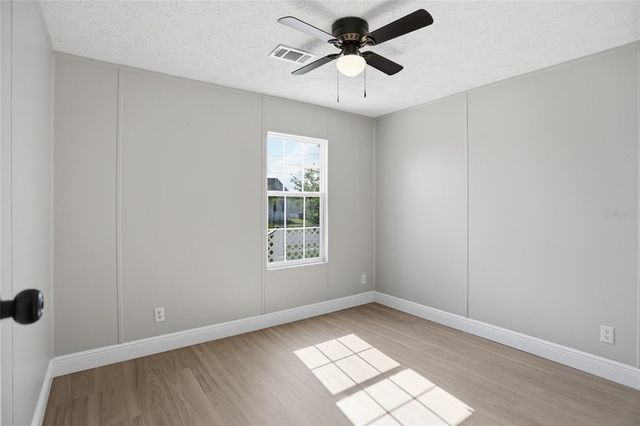 3204 SILVER LAKE COURT, Kissimmee, FL 34744