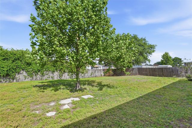 3204 SILVER LAKE COURT, Kissimmee, FL 34744