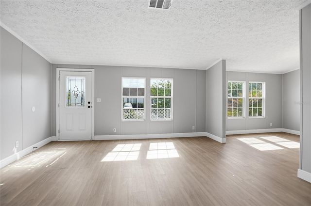 3204 SILVER LAKE COURT, Kissimmee, FL 34744