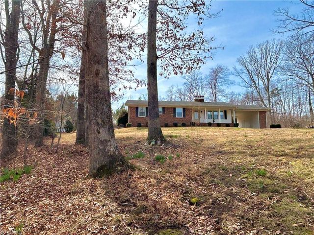240 Oakcrest Drive, Madison, NC 27025