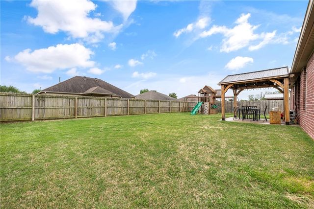 2987 Willow Spring Court, Springdale, AR 72762