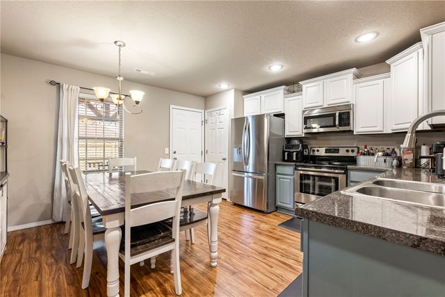 2987 Willow Spring Court, Springdale, AR 72762