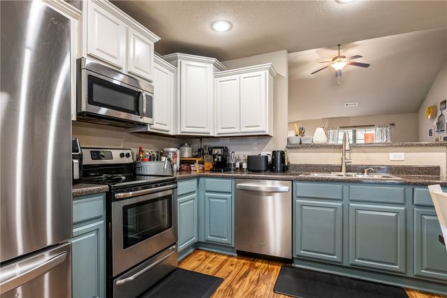 2987 Willow Spring Court, Springdale, AR 72762