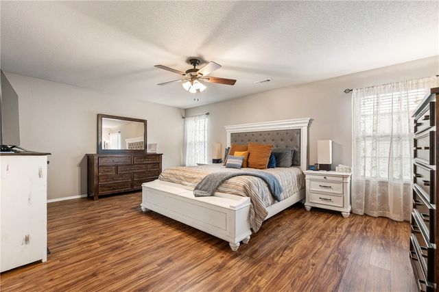 2987 Willow Spring Court, Springdale, AR 72762
